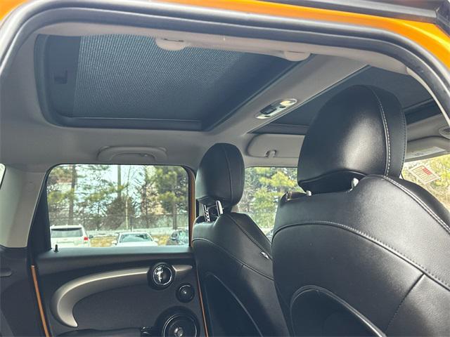 used 2015 MINI Hardtop car, priced at $11,315