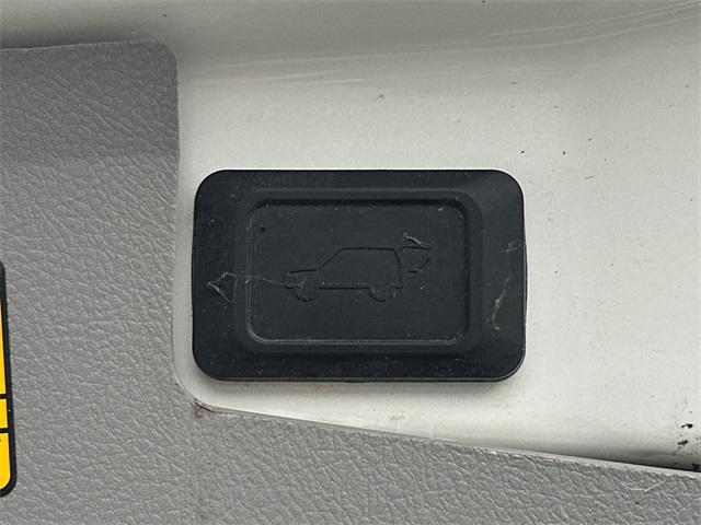 used 2011 Toyota Highlander car, priced at $10,786