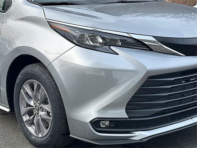 used 2025 Toyota Sienna car, priced at $44,500