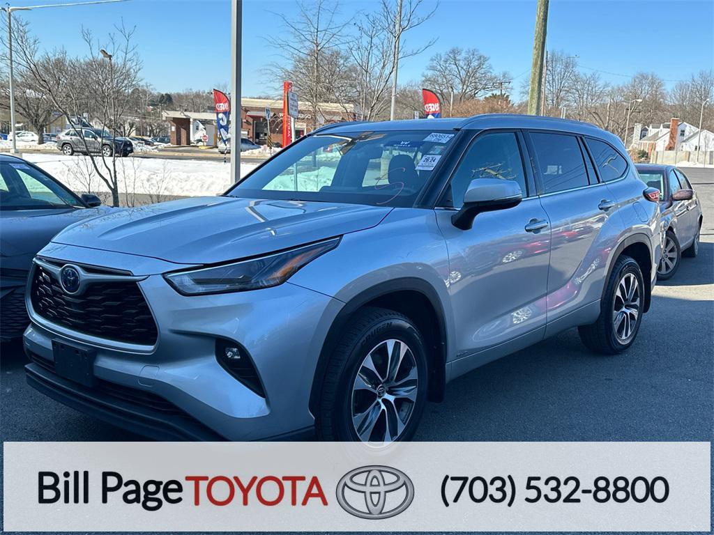 used 2022 Toyota Highlander Hybrid car, priced at $36,280
