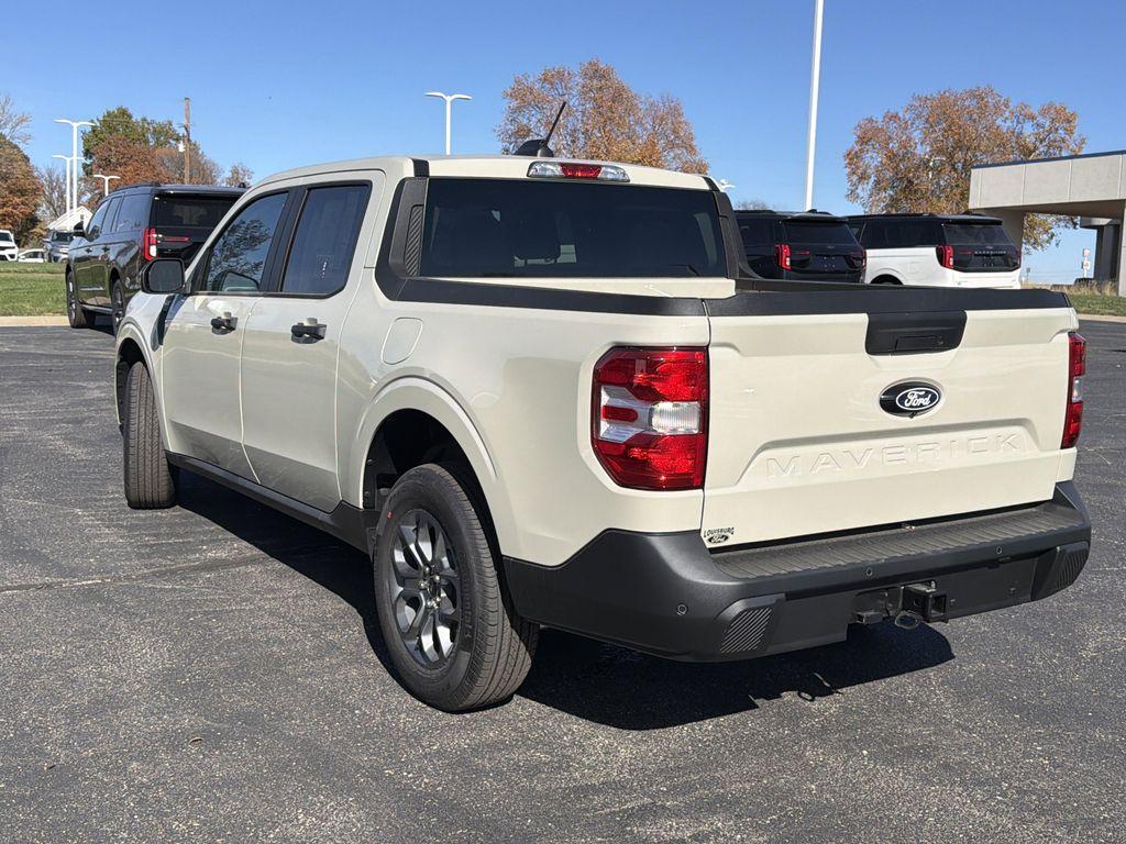 new 2025 Ford Maverick car, priced at $35,733