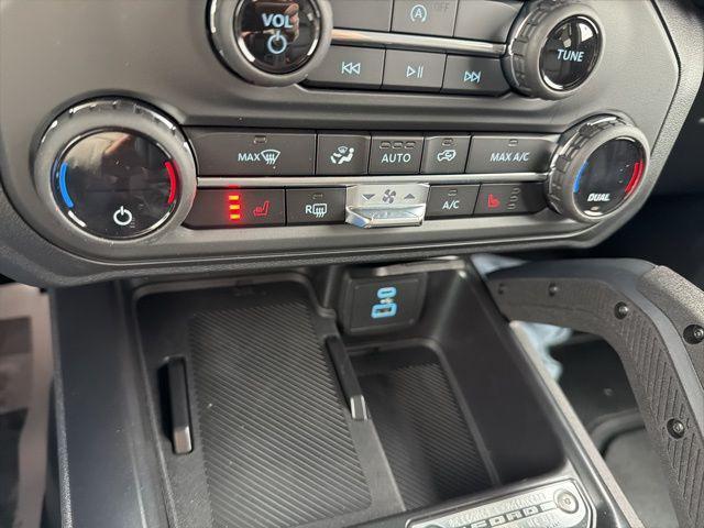 new 2025 Ford Bronco car, priced at $53,865