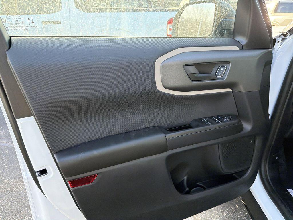 new 2025 Ford Bronco Sport car, priced at $32,477