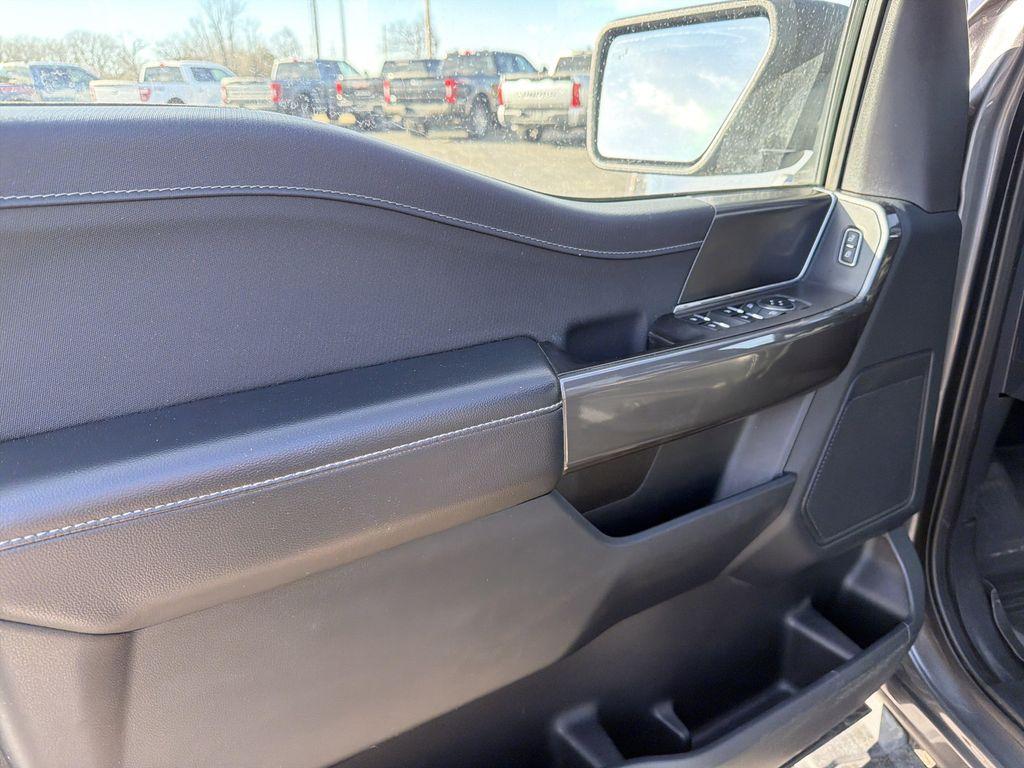 used 2023 Ford F-150 car, priced at $33,000