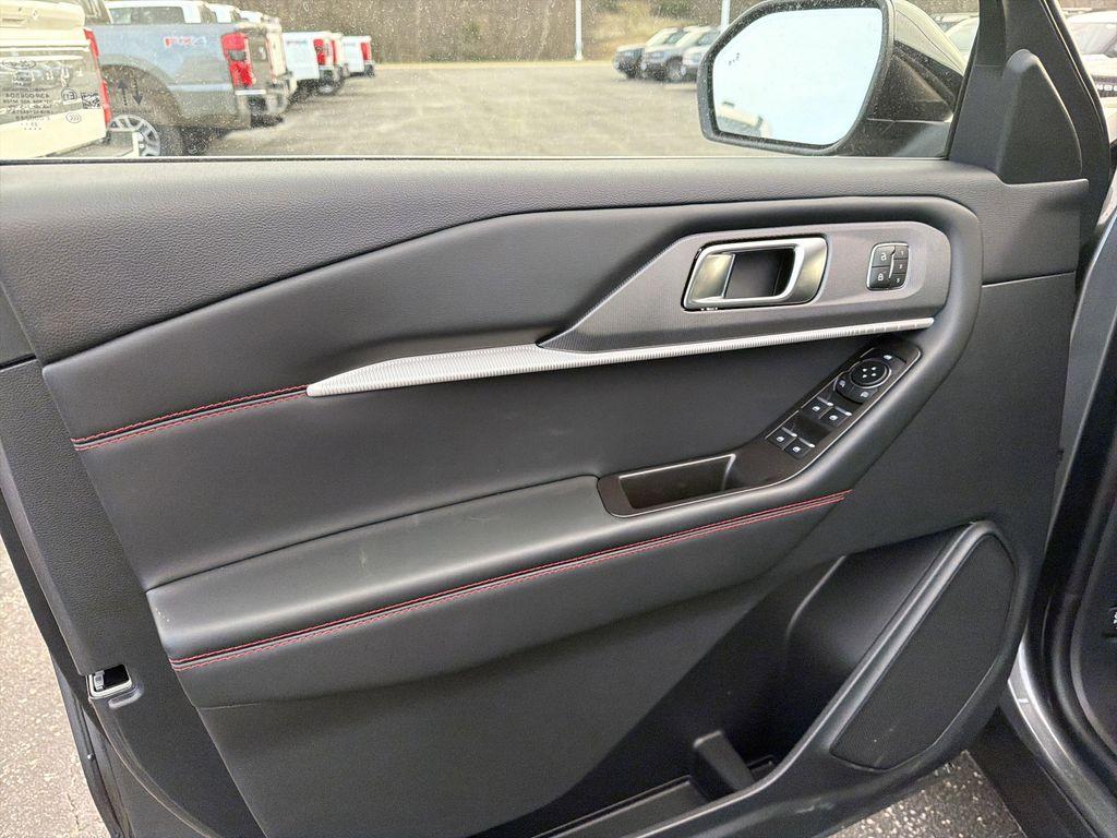 new 2026 Ford Explorer car, priced at $49,549