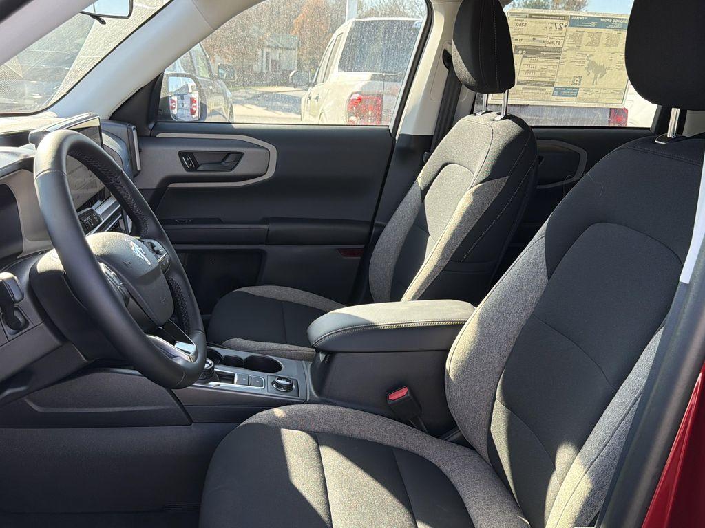 new 2025 Ford Bronco Sport car, priced at $35,578