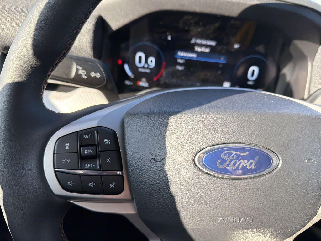 new 2026 Ford Explorer car, priced at $40,199