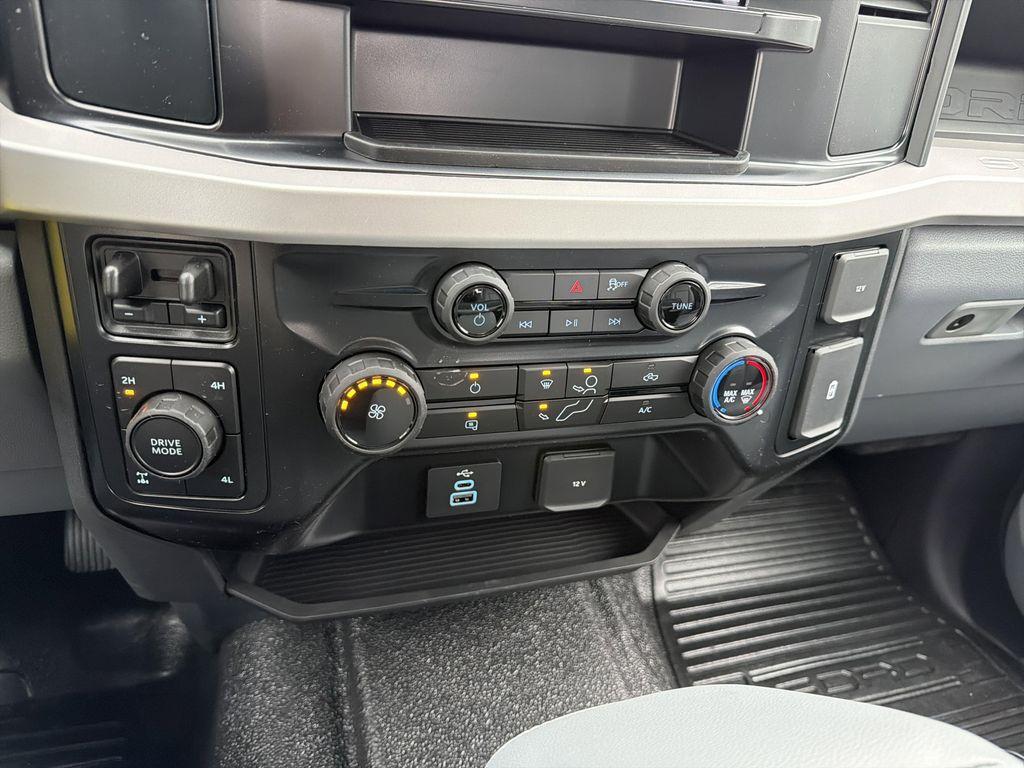 new 2026 Ford F-250 car, priced at $65,623