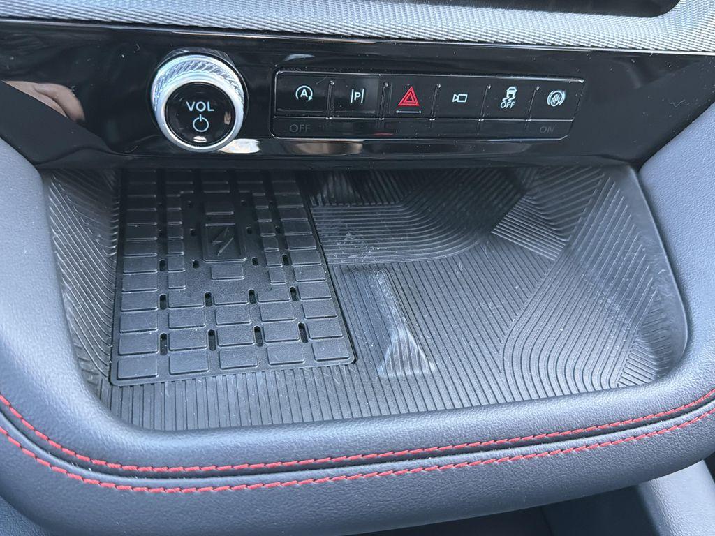 used 2025 Ford Explorer car, priced at $45,000