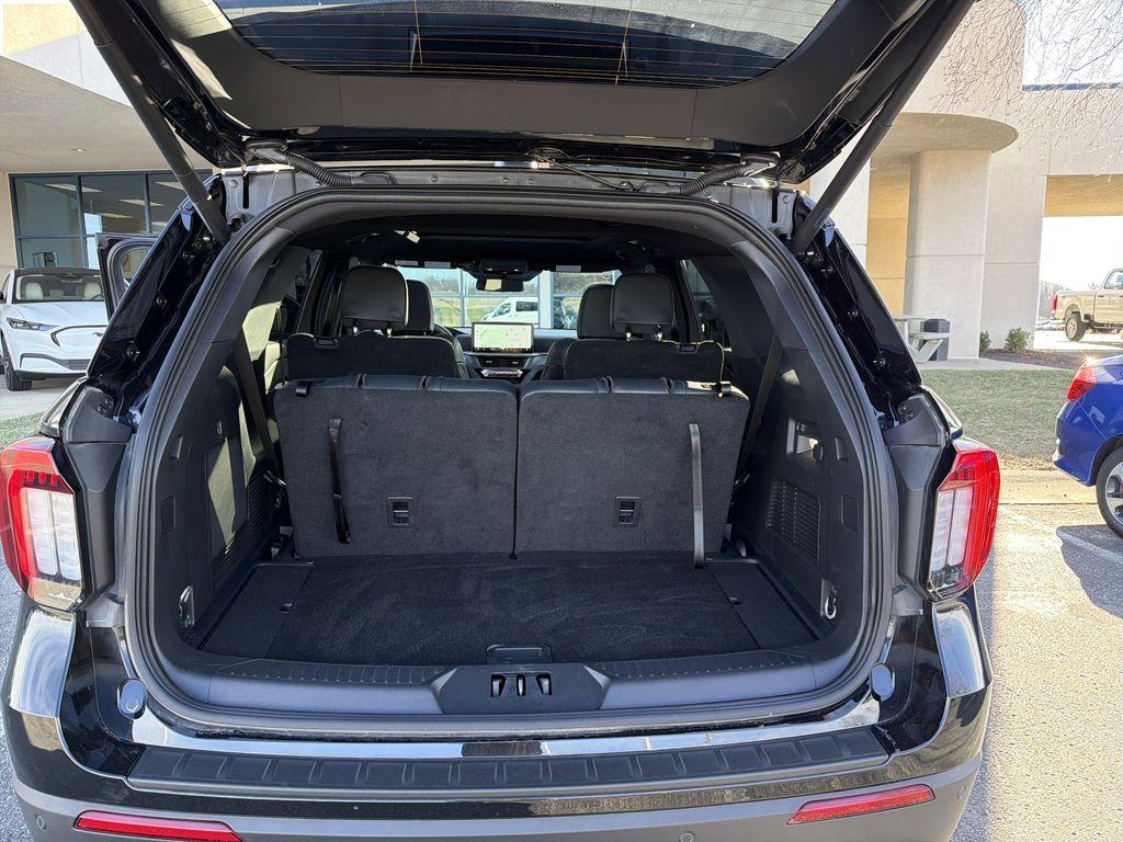 used 2025 Ford Explorer car, priced at $45,000