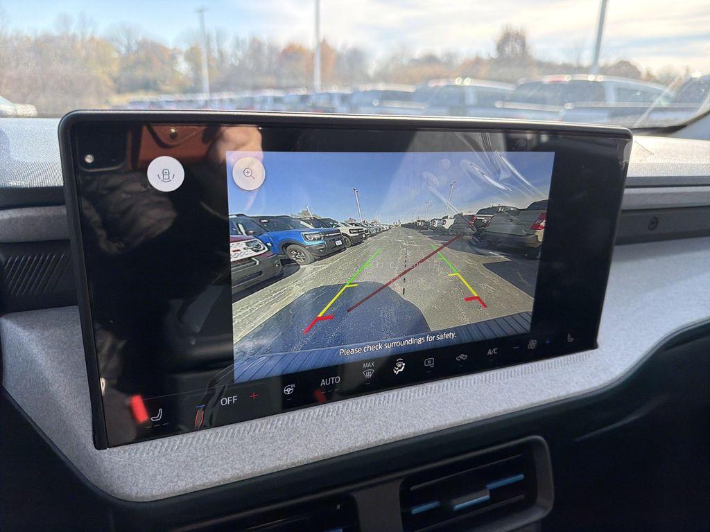 new 2025 Ford Maverick car, priced at $33,140