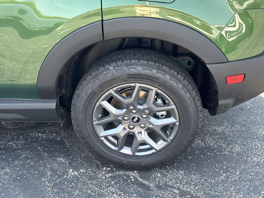 new 2025 Ford Bronco Sport car, priced at $32,085