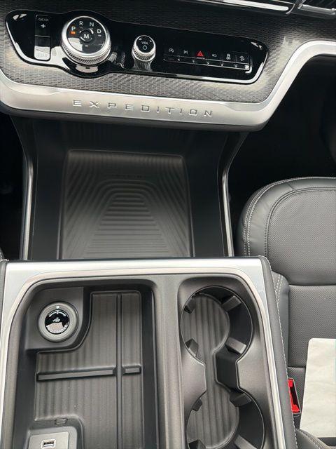 new 2026 Ford Expedition Max car, priced at $80,490