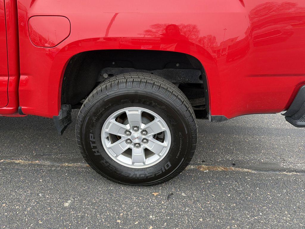 used 2019 GMC Canyon car, priced at $18,000