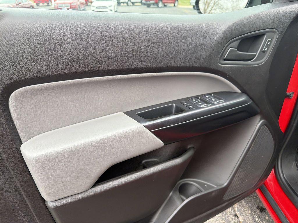 used 2019 GMC Canyon car, priced at $18,000