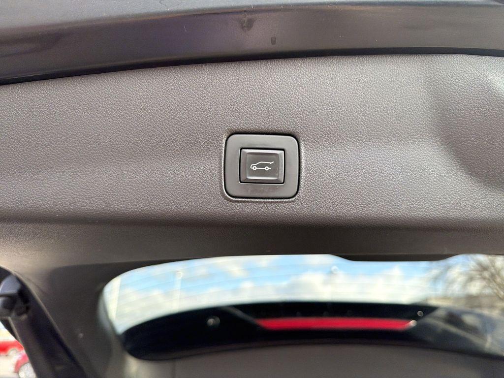 used 2021 Chevrolet TrailBlazer car, priced at $20,000