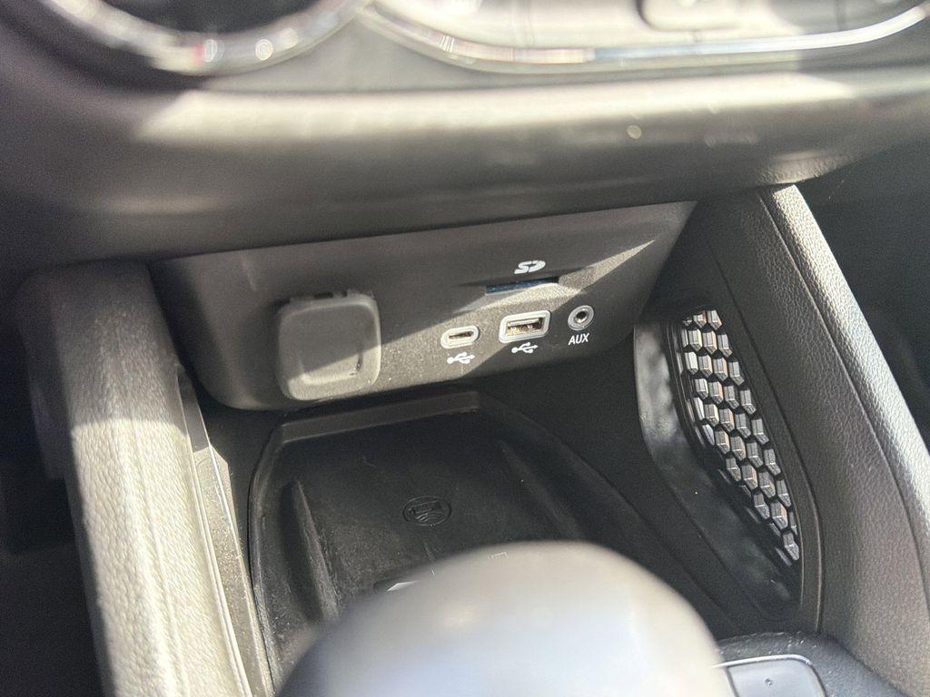 used 2021 Chevrolet TrailBlazer car, priced at $20,000