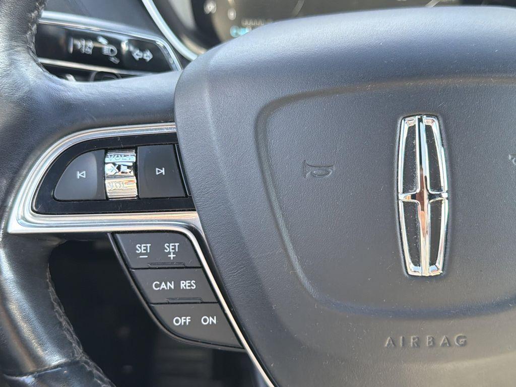 used 2020 Lincoln Nautilus car, priced at $27,000