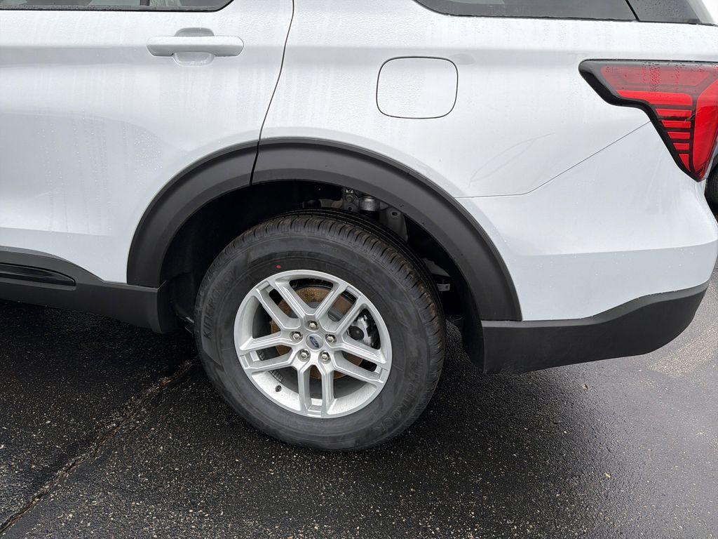 new 2026 Ford Explorer car, priced at $41,193
