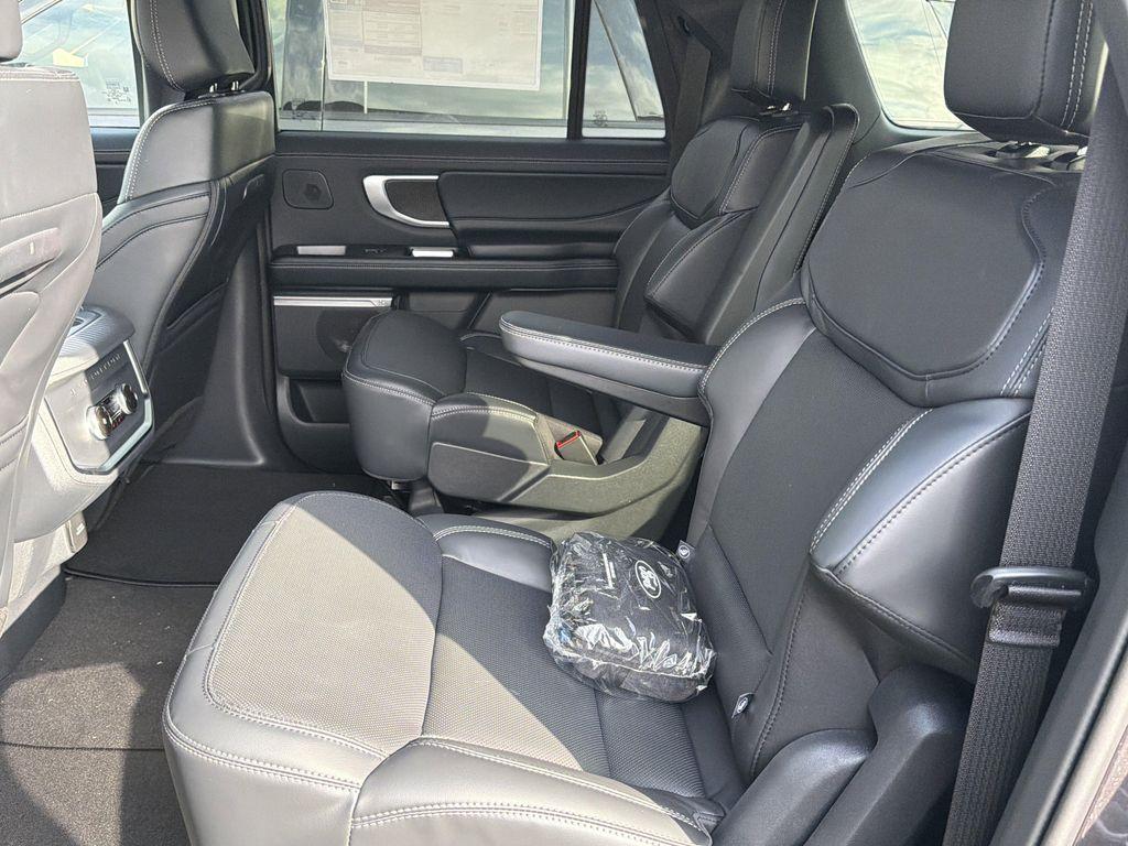 new 2025 Ford Expedition Max car, priced at $85,388