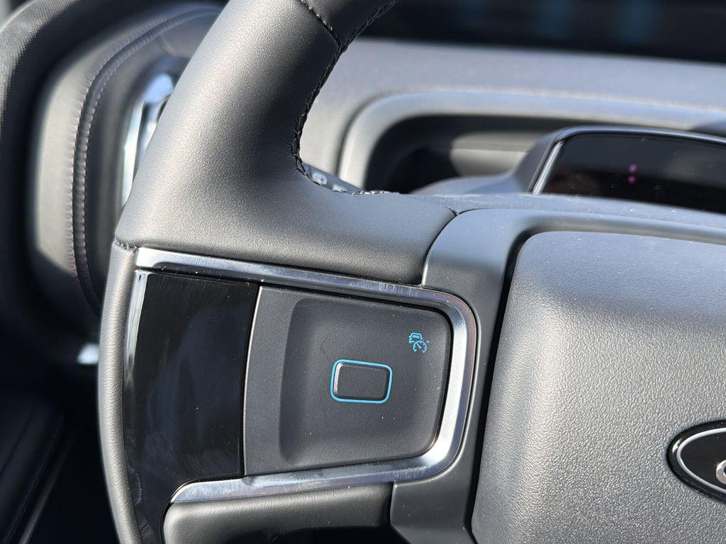 new 2025 Ford Expedition Max car, priced at $85,388