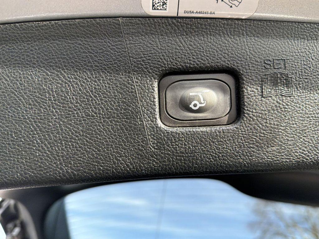 used 2020 Ford Edge car, priced at $14,000