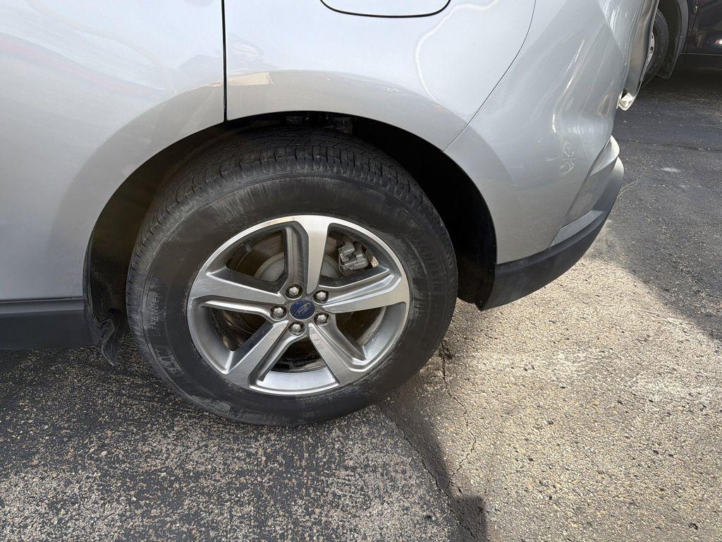 used 2020 Ford Edge car, priced at $14,000