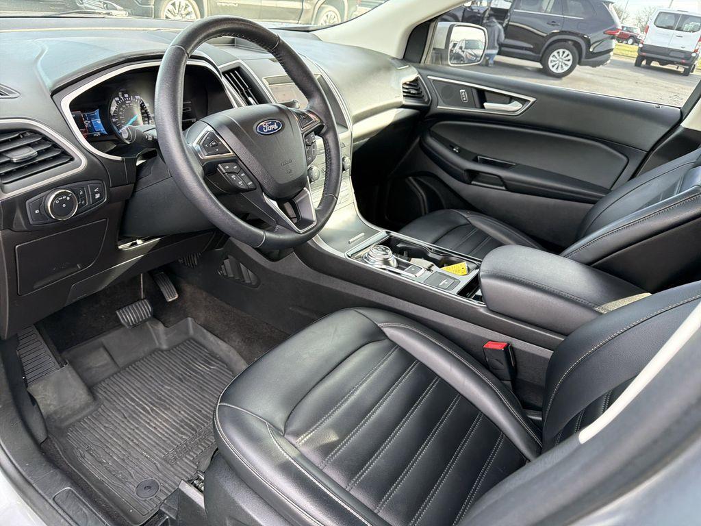 used 2020 Ford Edge car, priced at $14,000