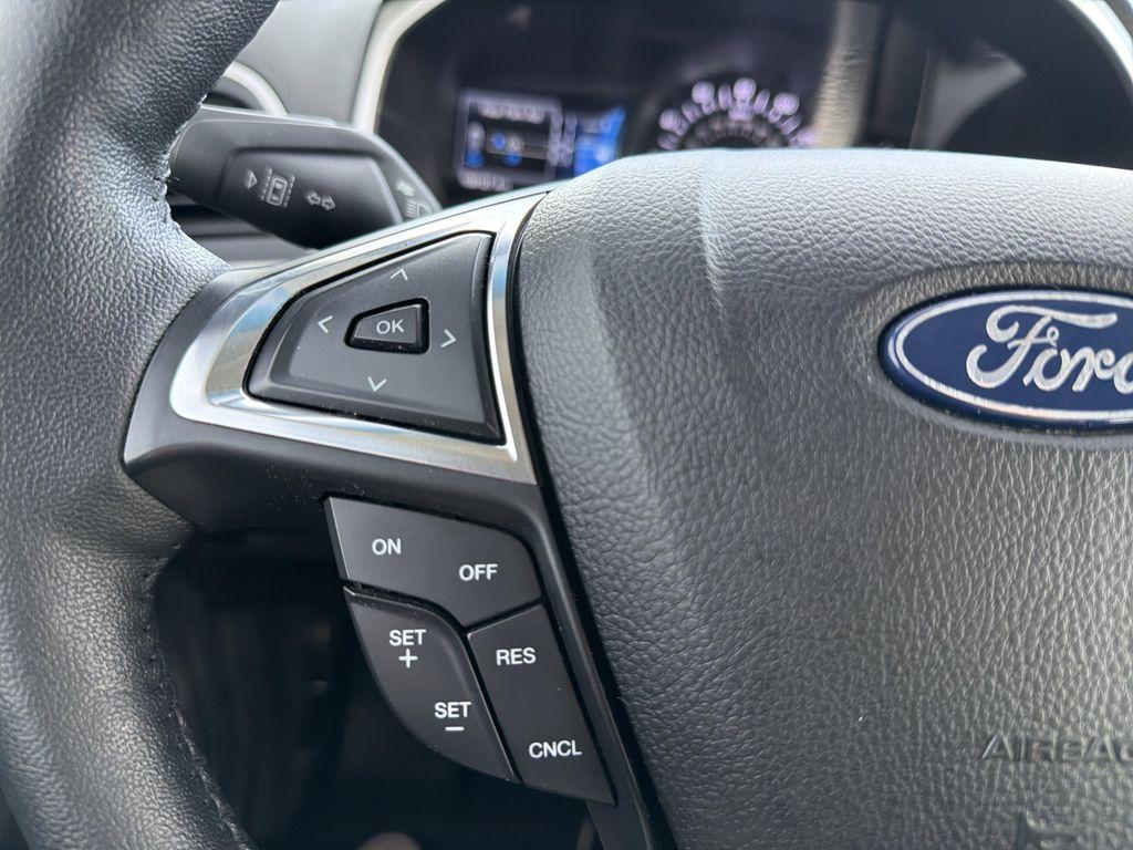 used 2020 Ford Edge car, priced at $14,000