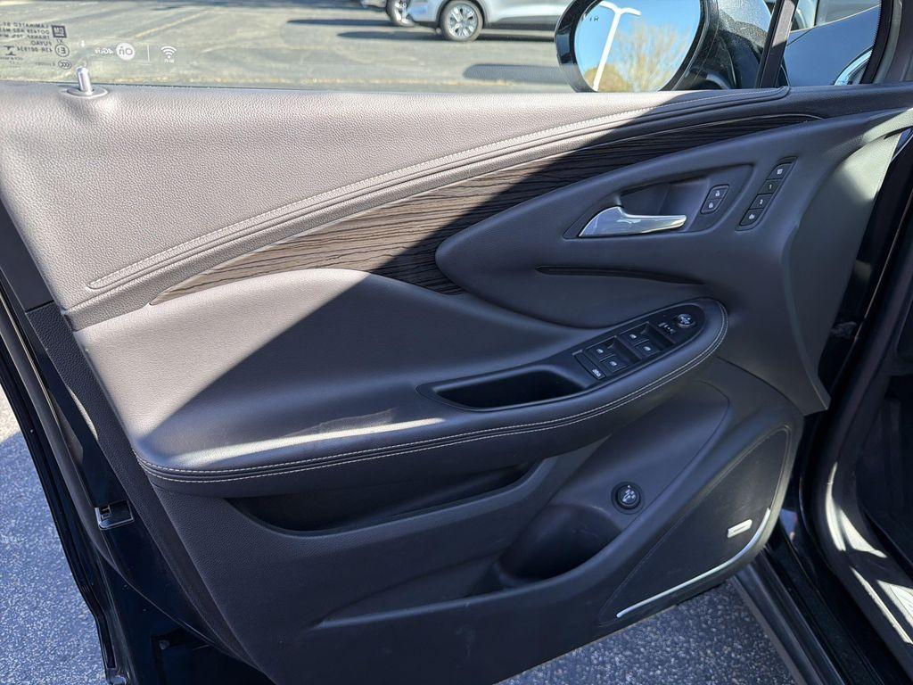 used 2018 Buick Envision car, priced at $14,000