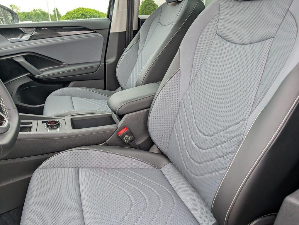 new 2026 Volkswagen Tiguan car, priced at $34,863