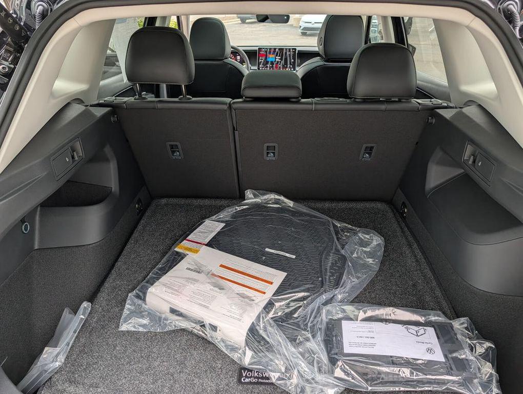 new 2026 Volkswagen Tiguan car, priced at $34,863