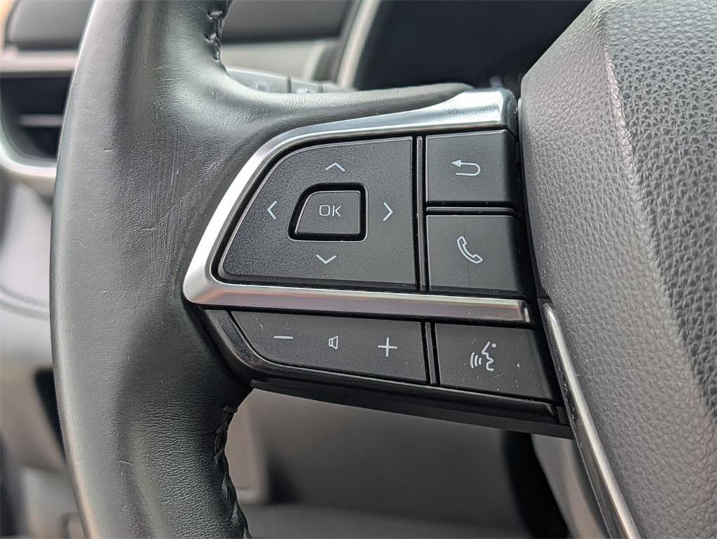 used 2020 Toyota Highlander car, priced at $22,591