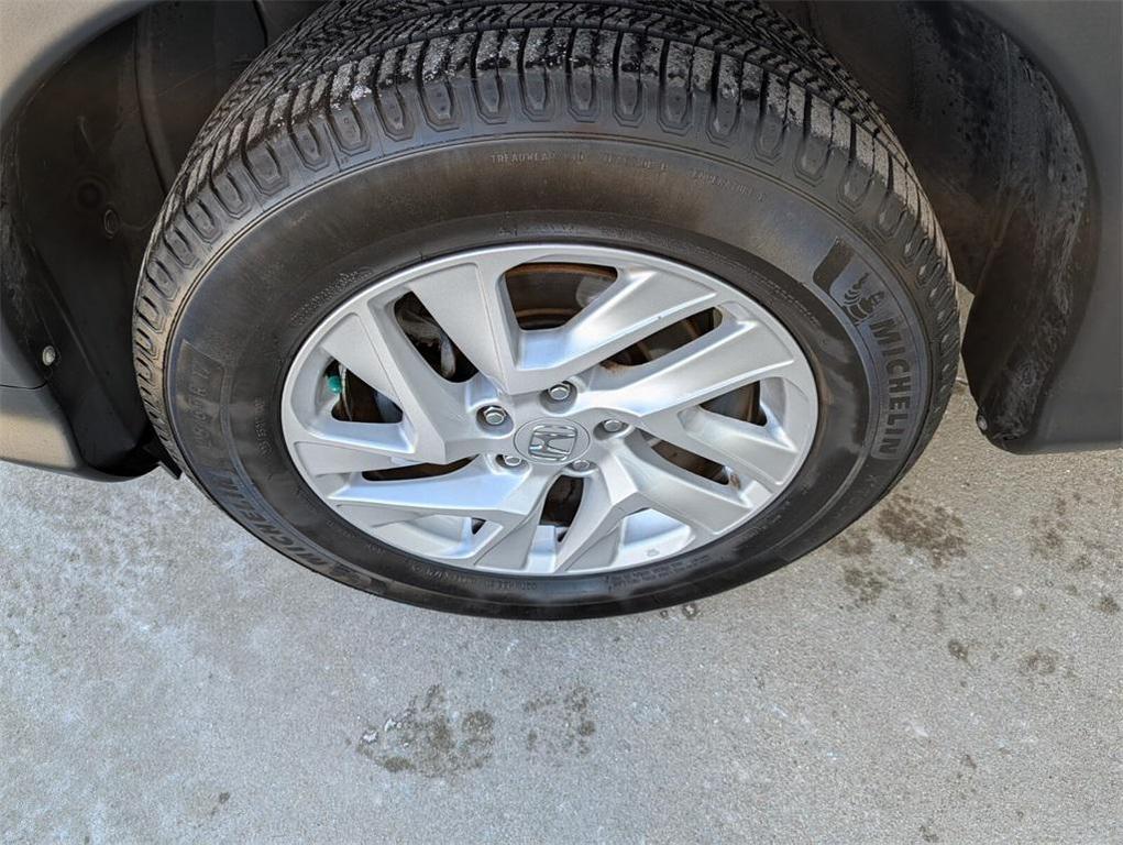 used 2015 Honda CR-V car, priced at $10,491