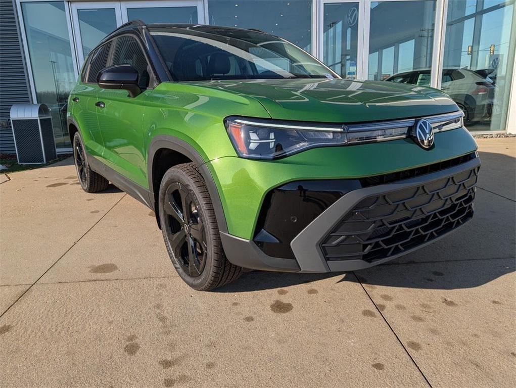 new 2026 Volkswagen Taos car, priced at $35,414