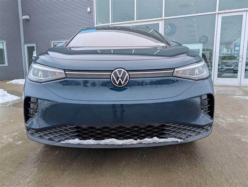 used 2023 Volkswagen ID.4 car, priced at $20,491