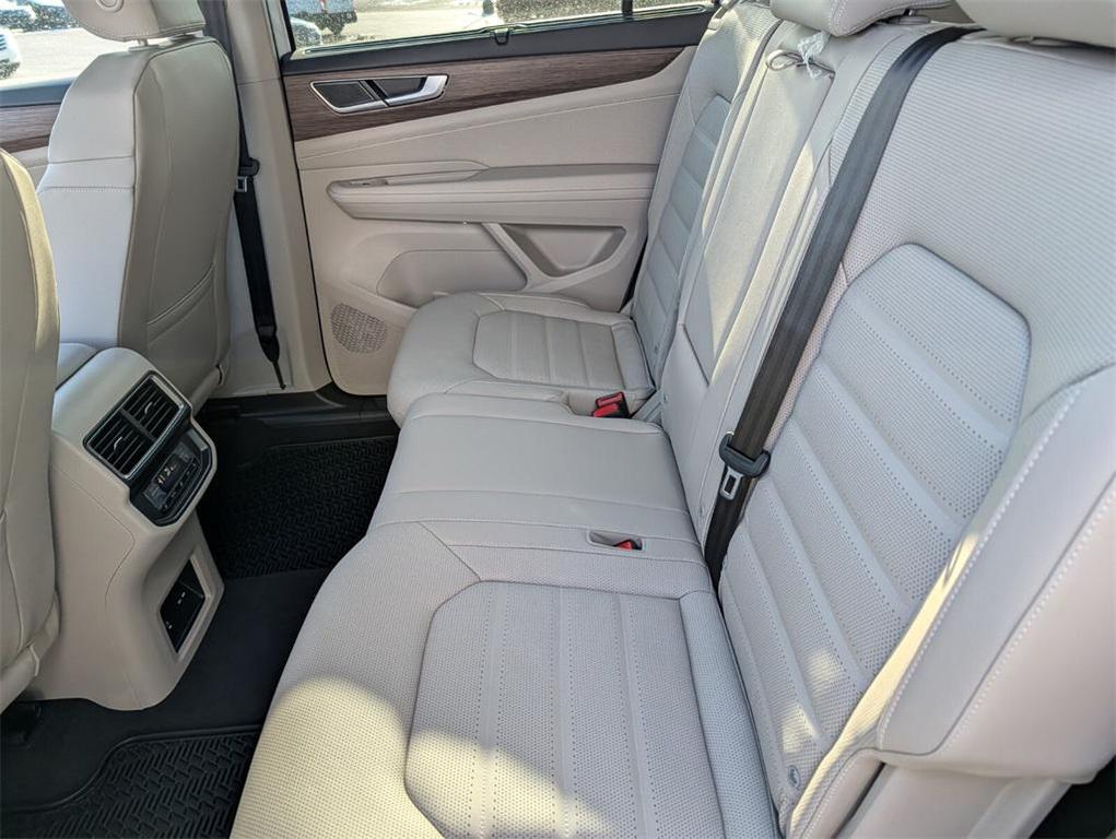 new 2026 Volkswagen Atlas car, priced at $47,773