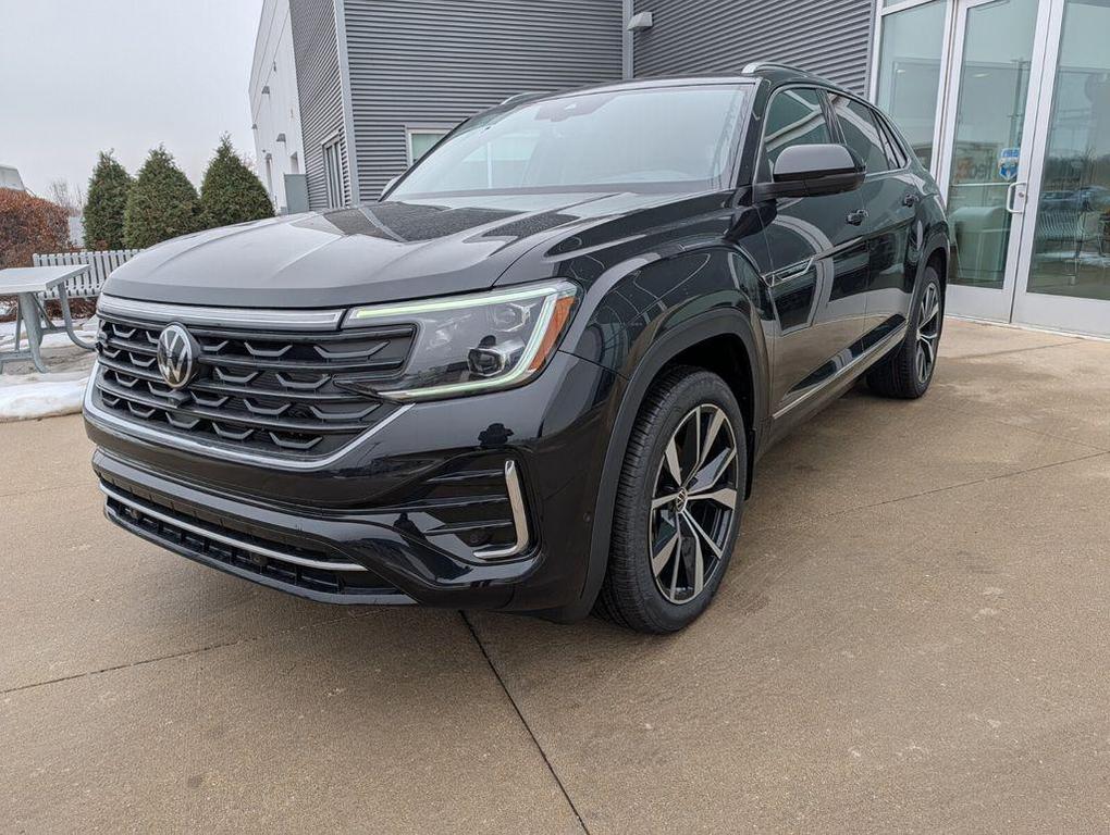 new 2026 Volkswagen Atlas Cross Sport car, priced at $49,760