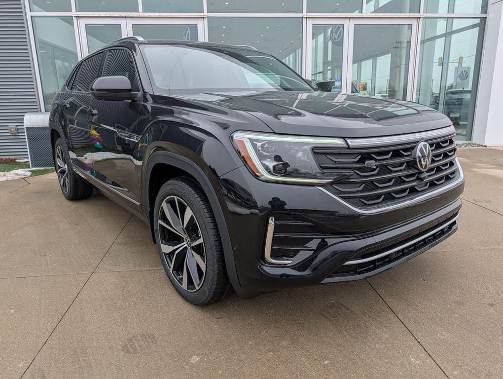 new 2026 Volkswagen Atlas Cross Sport car, priced at $49,760