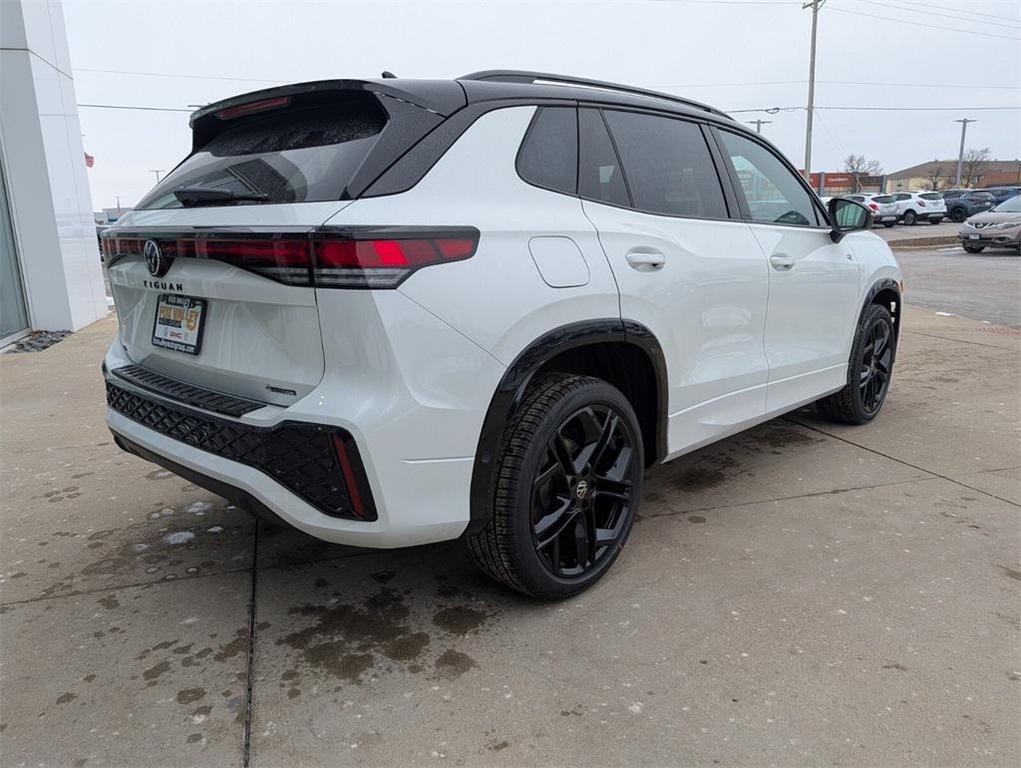 new 2026 Volkswagen Tiguan car, priced at $39,692