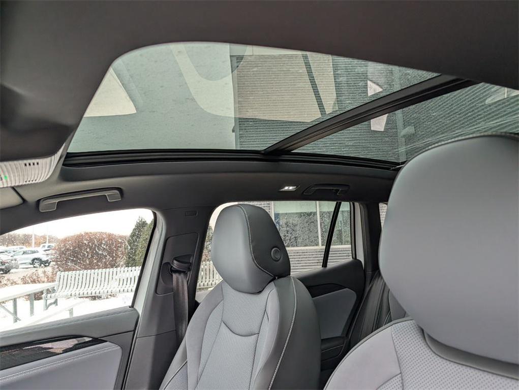 new 2026 Volkswagen Tiguan car, priced at $39,692