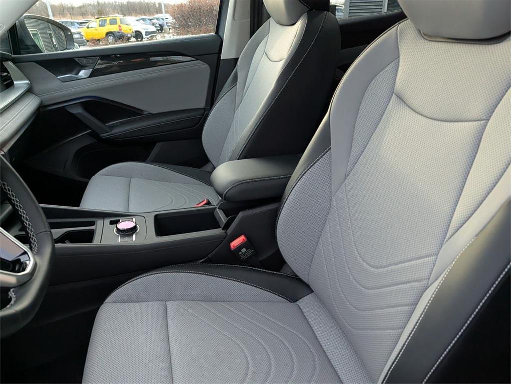 new 2026 Volkswagen Tiguan car, priced at $36,384