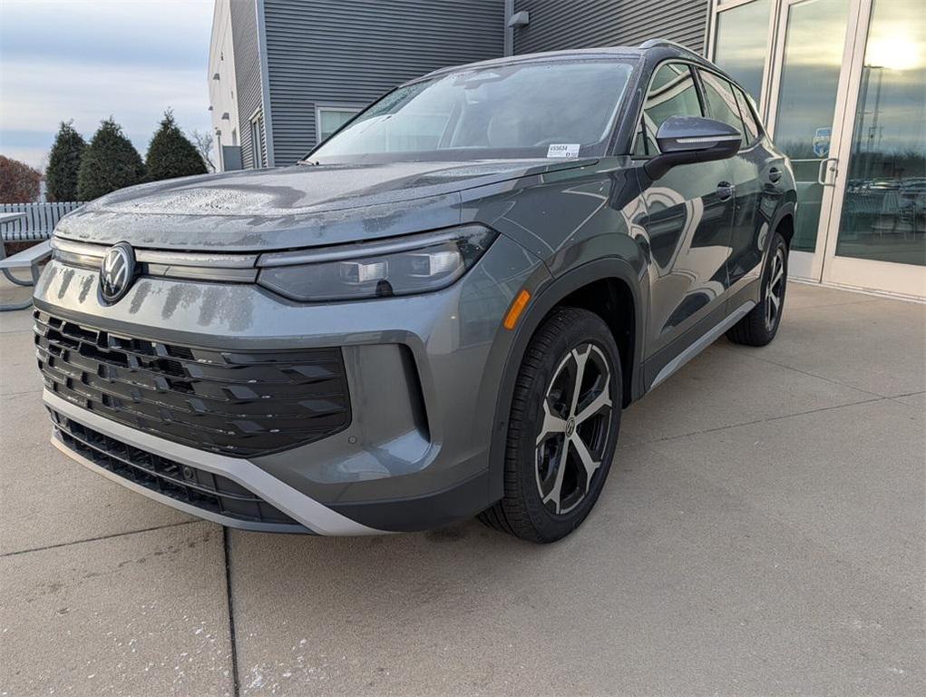 new 2026 Volkswagen Tiguan car, priced at $36,384