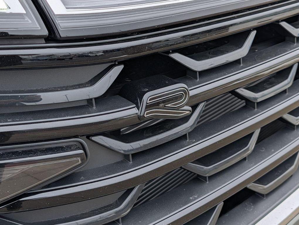 new 2026 Volkswagen Atlas car, priced at $53,181