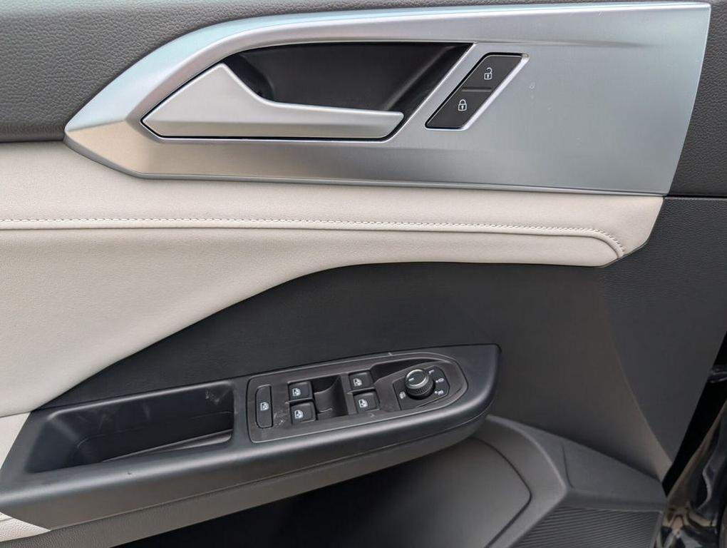 new 2026 Volkswagen Taos car, priced at $31,243