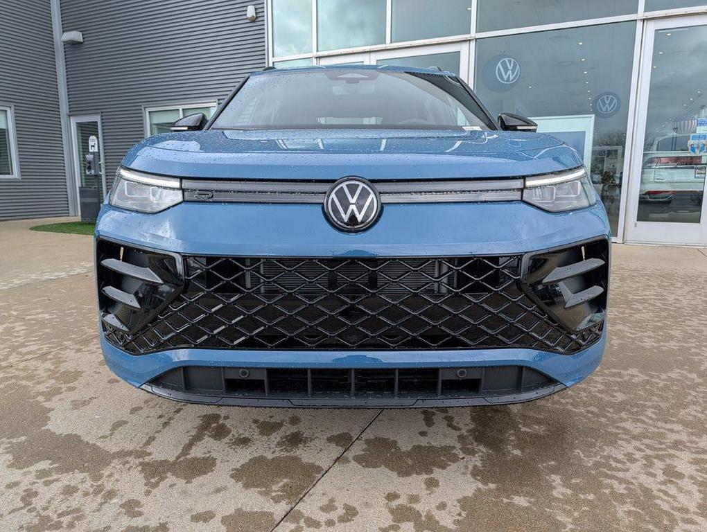 new 2026 Volkswagen Tiguan car, priced at $37,580