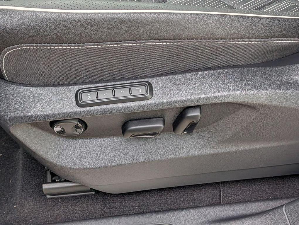 new 2026 Volkswagen Atlas car, priced at $54,953