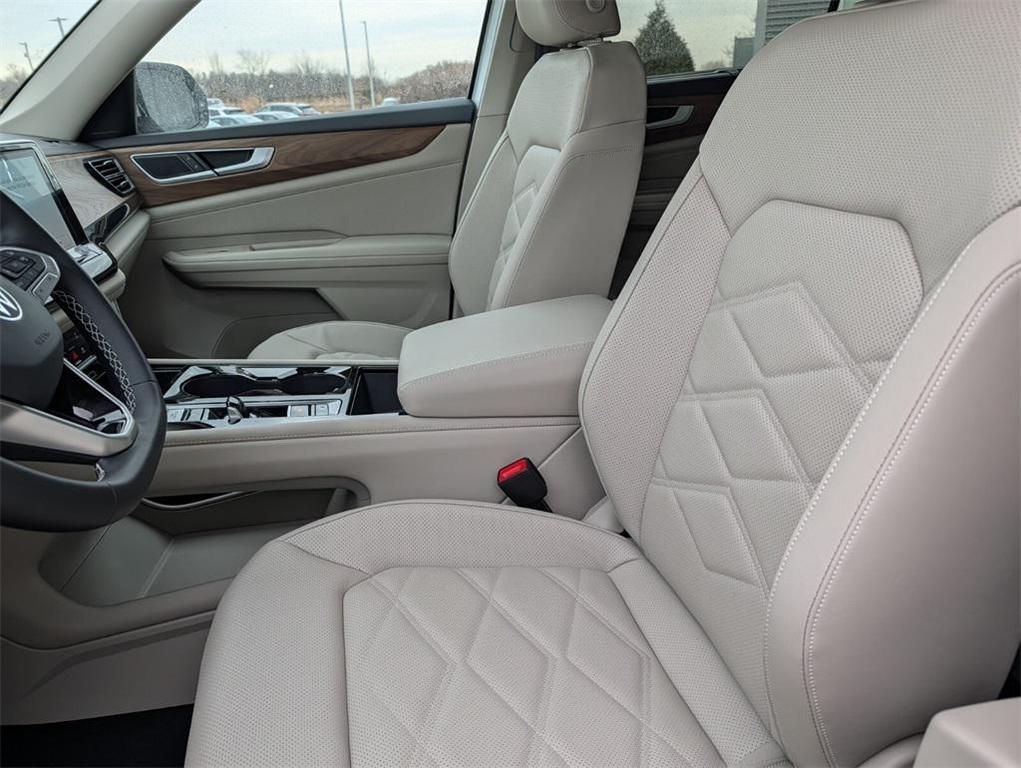 new 2026 Volkswagen Atlas car, priced at $44,513