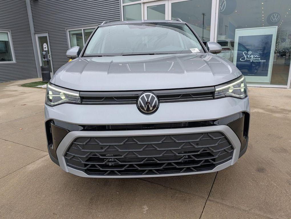 new 2026 Volkswagen Taos car, priced at $32,597