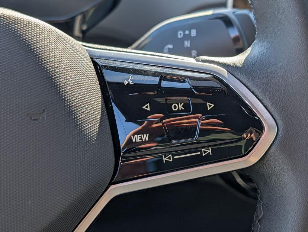 new 2026 Volkswagen ID.4 car, priced at $43,323